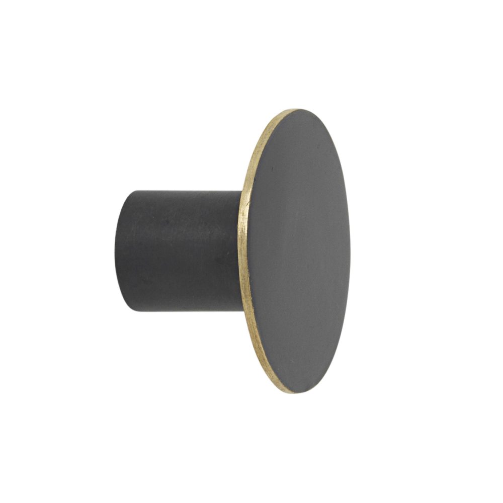 Flat Circle krok svart-mässing, Ø4 cm