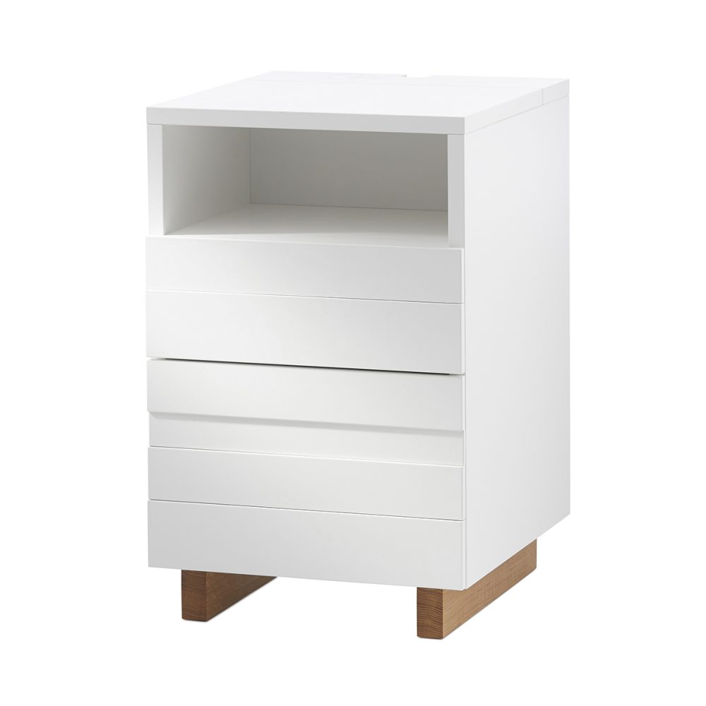 White sängbord, Ekben