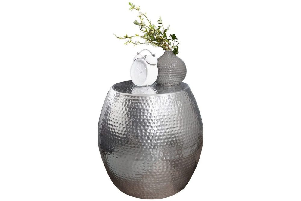 Sido bord Wohnling rund 30 cm, 42 cm höjd, aluminium med hamrat utseende, orientalisk stil Silver