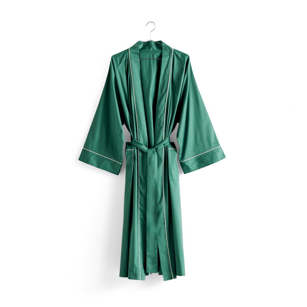 Outline morgonrock, Emerald green